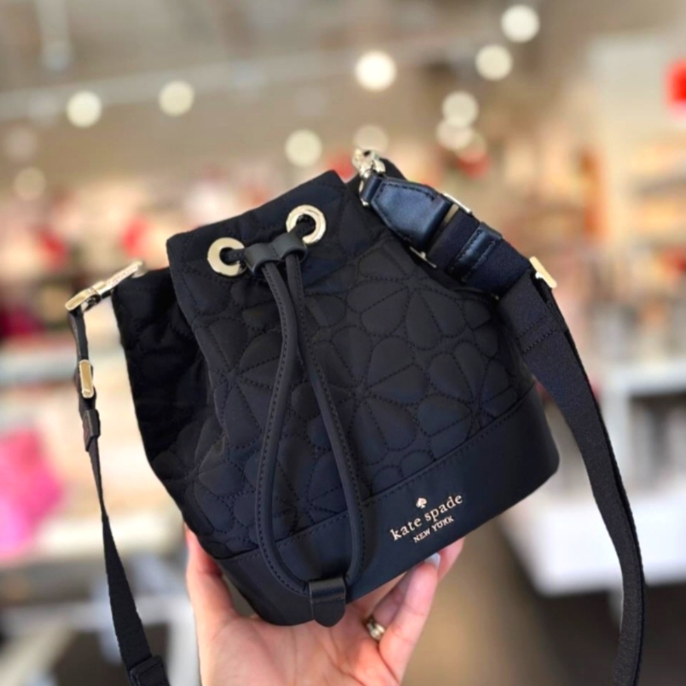 NWT Kate Spade KK076 Spade Flower Quilted Fabric Bucket Bag In Black